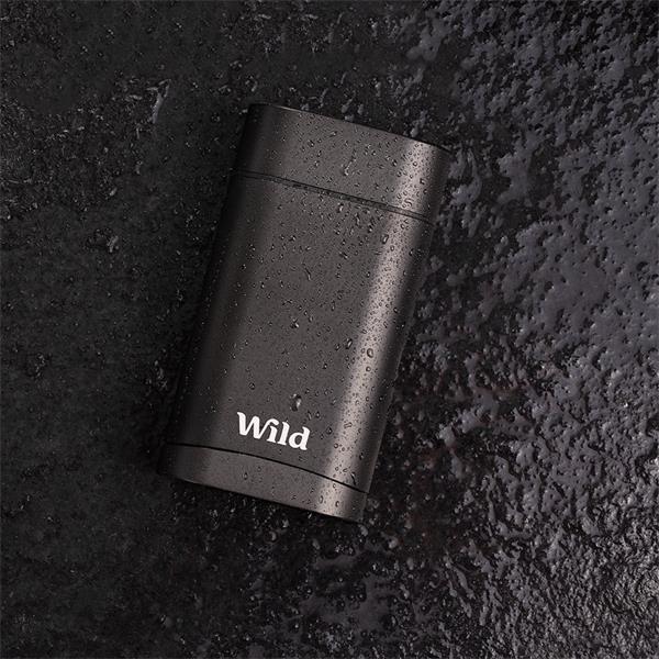 Men's Black Case and Fresh Cotton and Sea Salt Deo Starter Pack - Wild